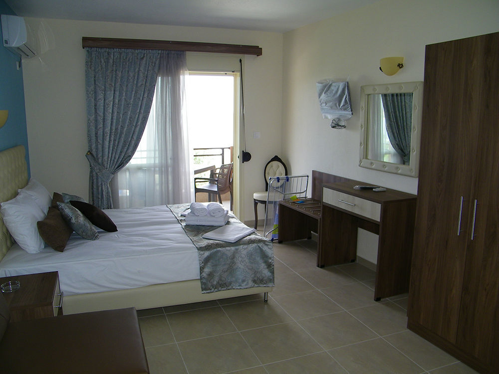 Appartement Castro Deluxe à Toroni Extérieur photo