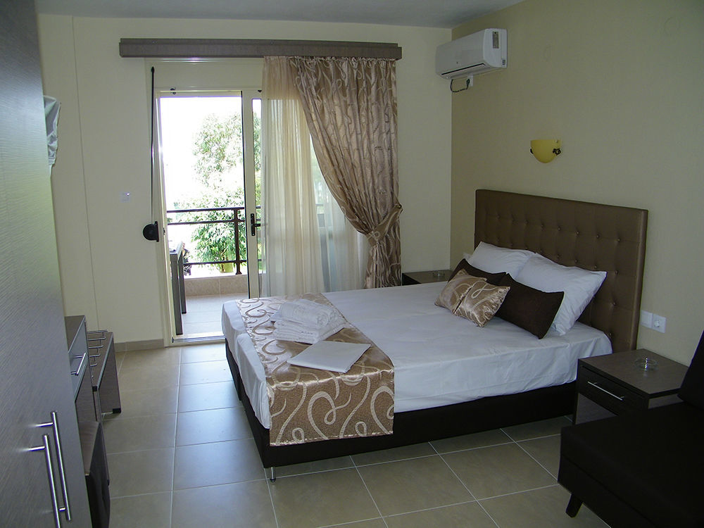 Appartement Castro Deluxe à Toroni Extérieur photo